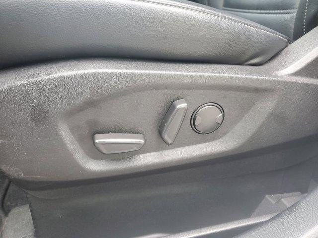used 2022 Ford Edge car, priced at $25,215