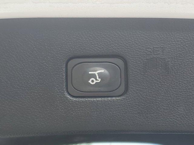used 2022 Ford Edge car, priced at $25,215
