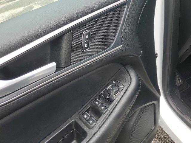 used 2022 Ford Edge car, priced at $25,215