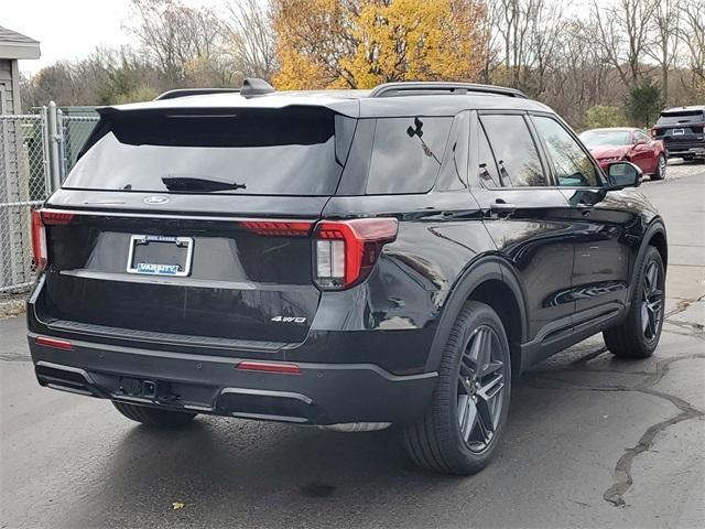 new 2025 Ford Explorer car, priced at $49,677