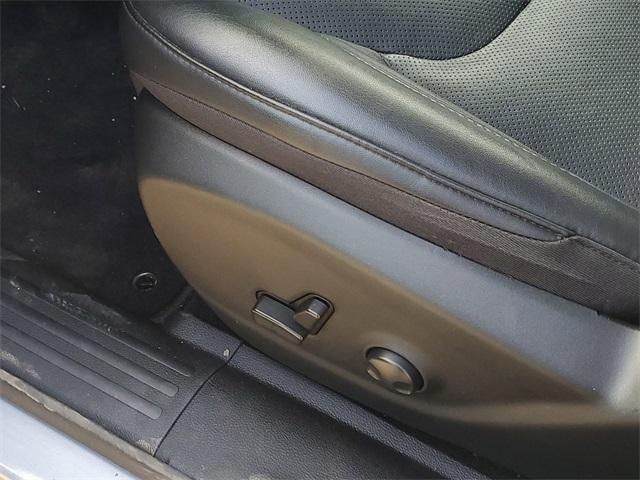 used 2022 Jeep Cherokee car, priced at $22,948