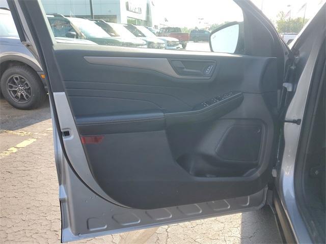 used 2023 Ford Escape car, priced at $29,900