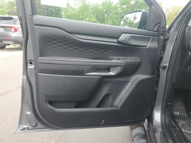 new 2025 Ford Ranger car, priced at $46,570