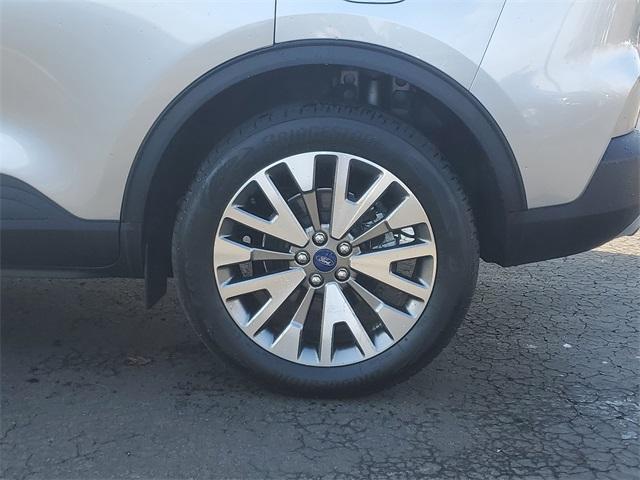 used 2022 Ford Escape car, priced at $32,650