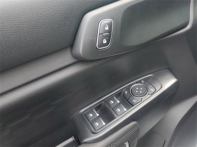 new 2025 Ford Ranger car, priced at $45,670