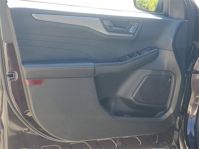 used 2023 Ford Escape car, priced at $27,885
