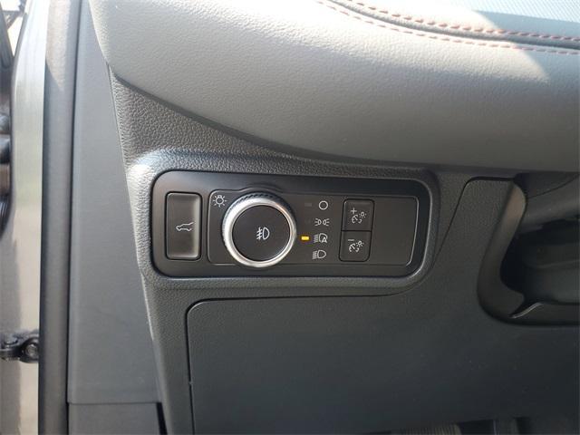 new 2025 Ford Explorer car, priced at $50,895