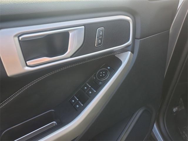 used 2023 Ford Explorer car, priced at $35,300