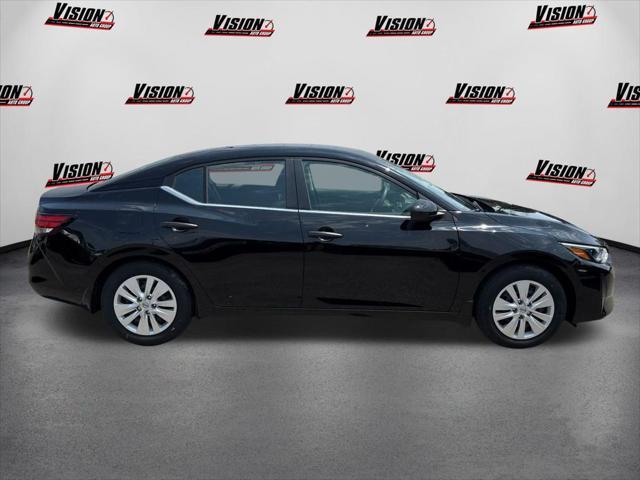 new 2025 Nissan Sentra car, priced at $22,557