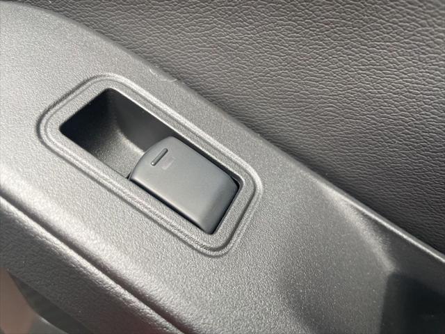 new 2025 Nissan Frontier car, priced at $44,825
