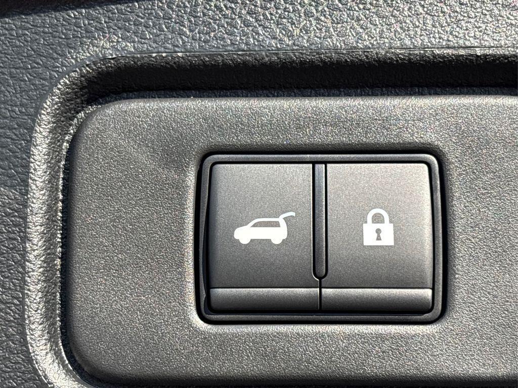 new 2025 Nissan Pathfinder car, priced at $37,941