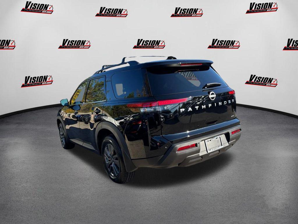 new 2025 Nissan Pathfinder car, priced at $37,941
