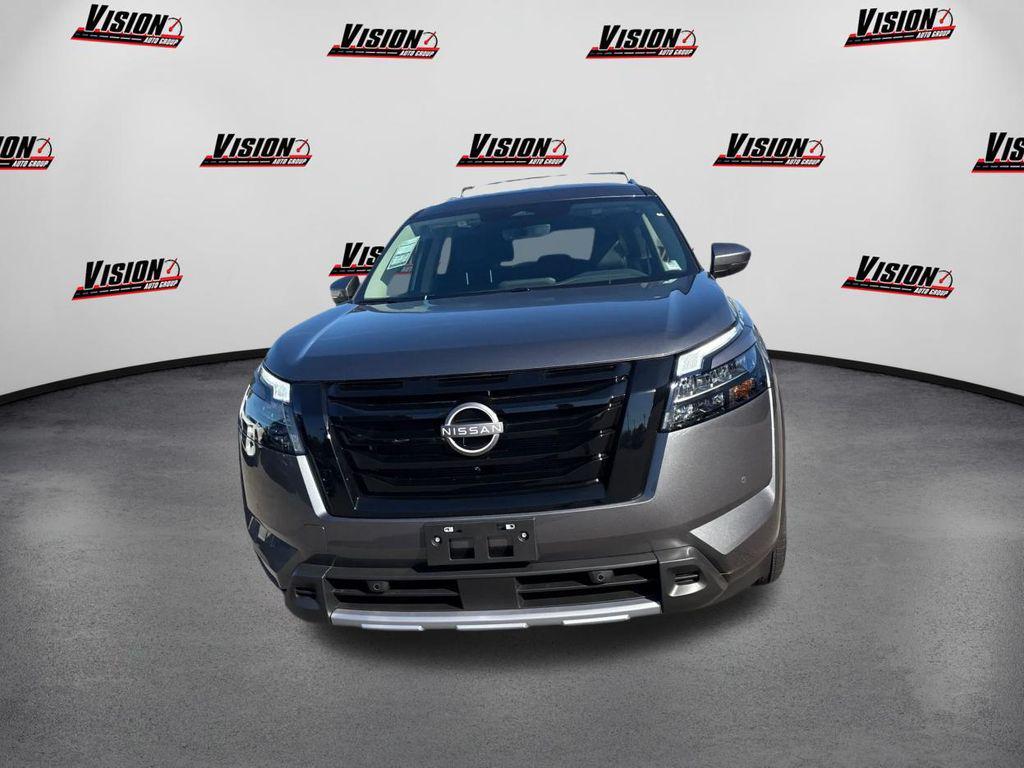new 2025 Nissan Pathfinder car, priced at $41,094