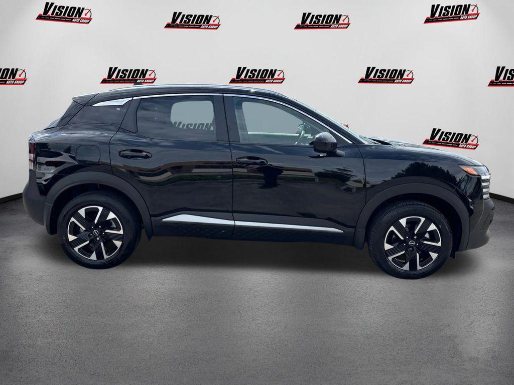 new 2025 Nissan Kicks car, priced at $29,933