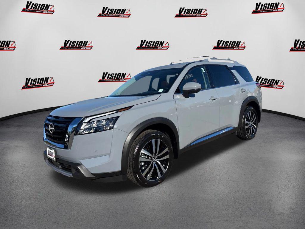 new 2025 Nissan Pathfinder car, priced at $48,450