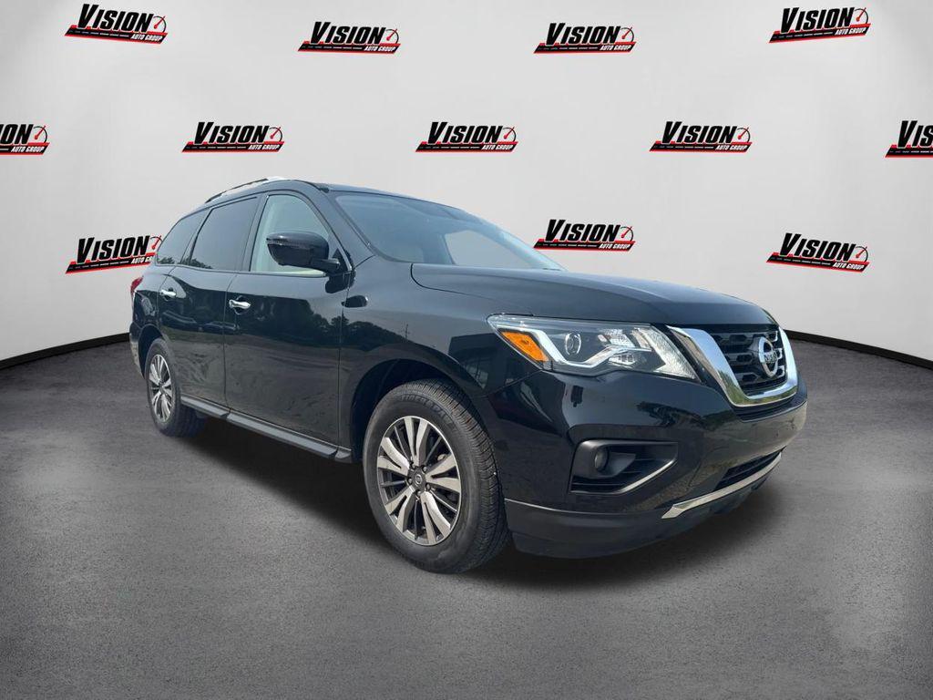 used 2020 Nissan Pathfinder car, priced at $18,886