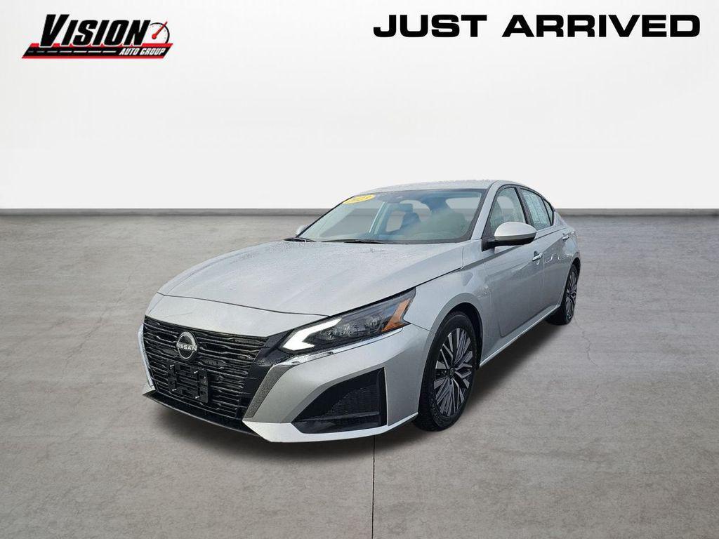 used 2023 Nissan Altima car, priced at $18,554