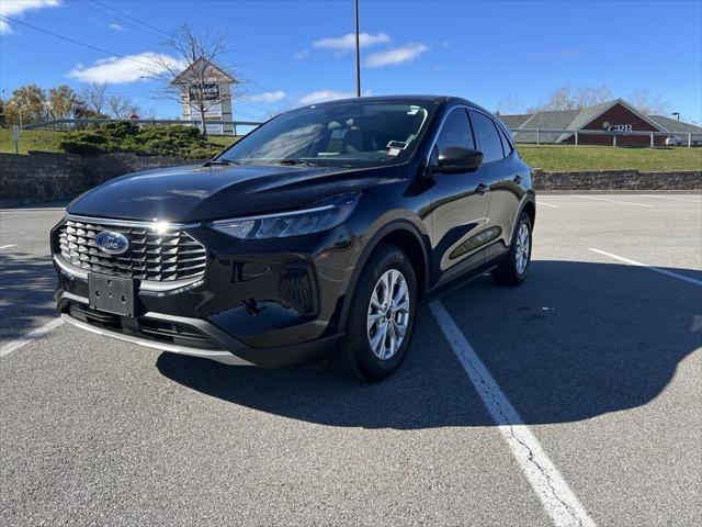 used 2023 Ford Escape car, priced at $25,597