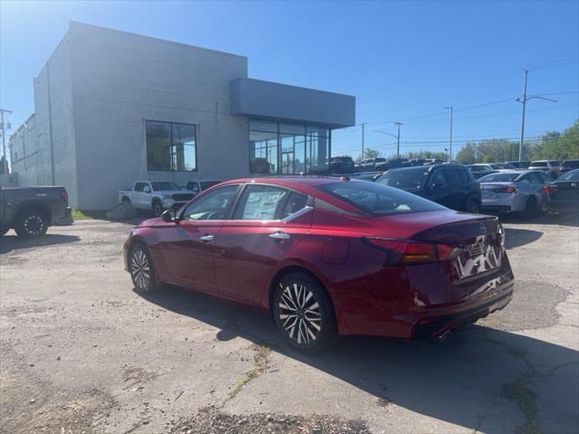 new 2024 Nissan Altima car, priced at $31,930