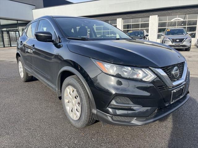 used 2020 Nissan Rogue Sport car, priced at $13,736