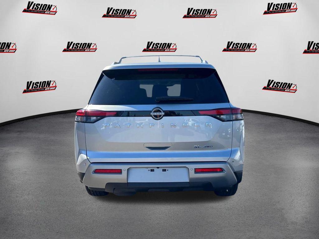 new 2025 Nissan Pathfinder car, priced at $39,581