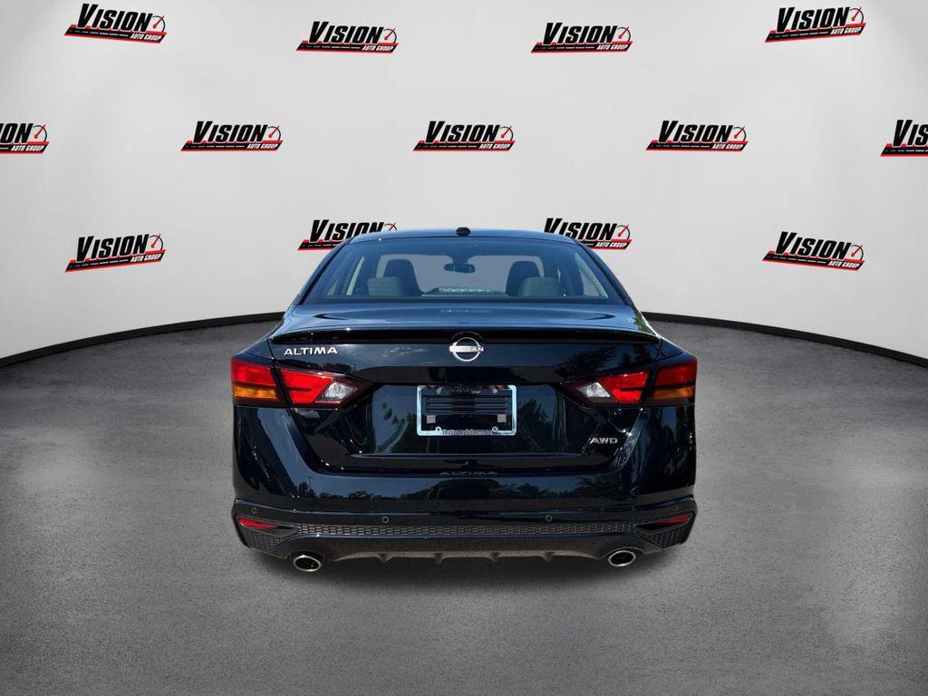 new 2025 Nissan Altima car, priced at $31,338