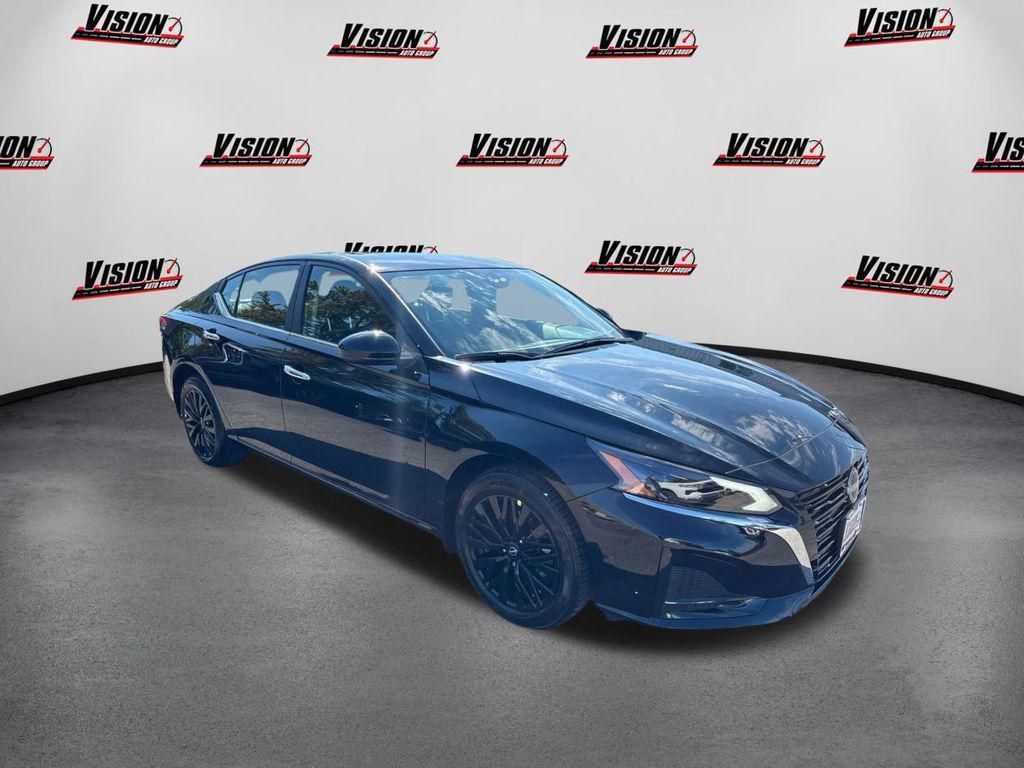 new 2025 Nissan Altima car, priced at $31,338
