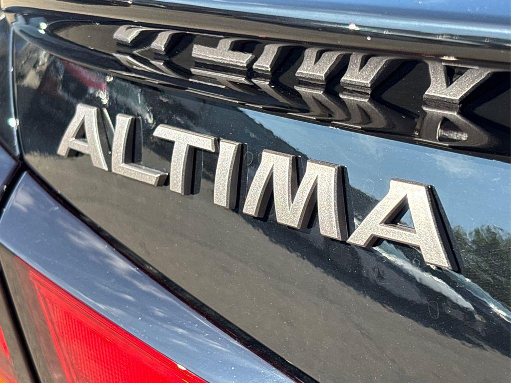 new 2025 Nissan Altima car, priced at $31,338