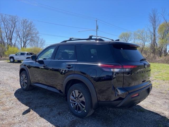 new 2024 Nissan Pathfinder car, priced at $45,765