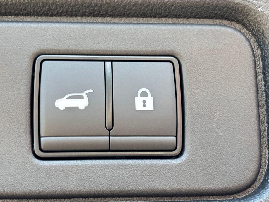 new 2025 Nissan Pathfinder car, priced at $43,845