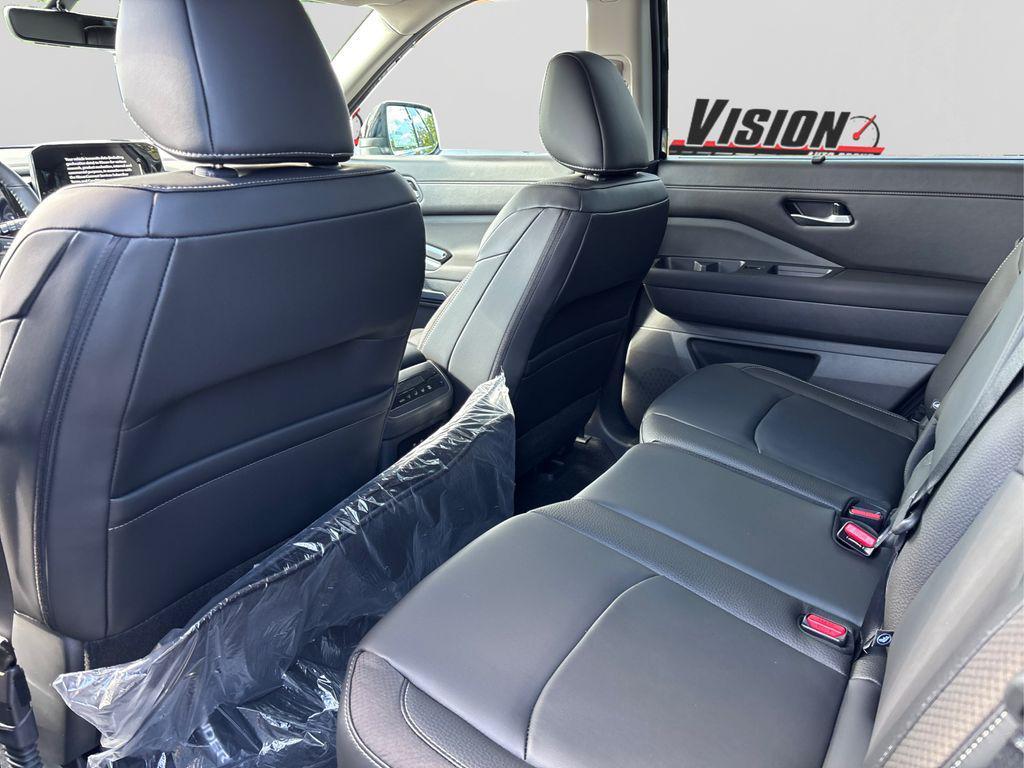 new 2025 Nissan Pathfinder car, priced at $43,845