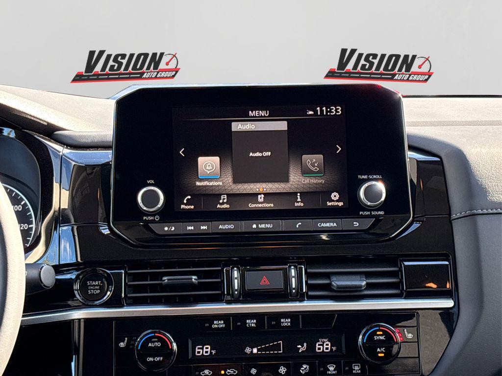 new 2025 Nissan Pathfinder car, priced at $37,512