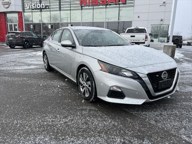 used 2022 Nissan Altima car, priced at $18,555