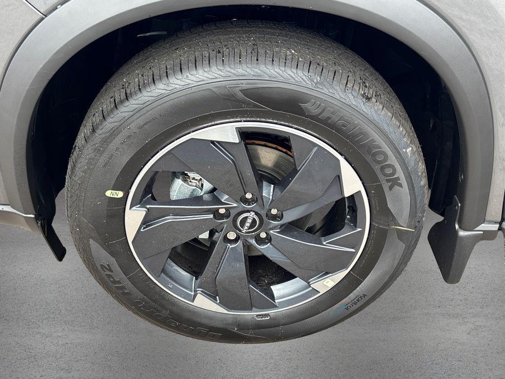 new 2026 Nissan Rogue car, priced at $31,705