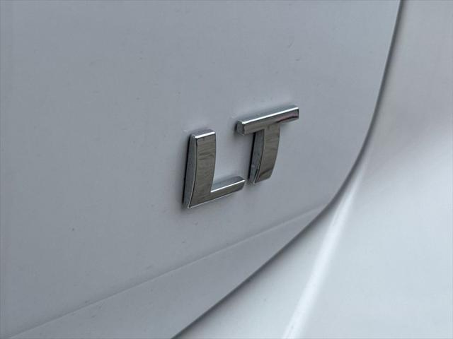 used 2024 Chevrolet Equinox car, priced at $23,319
