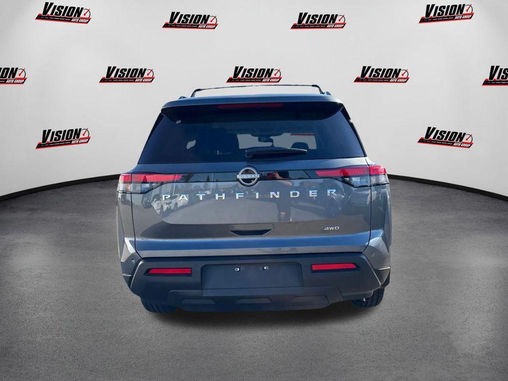 new 2025 Nissan Pathfinder car, priced at $38,926