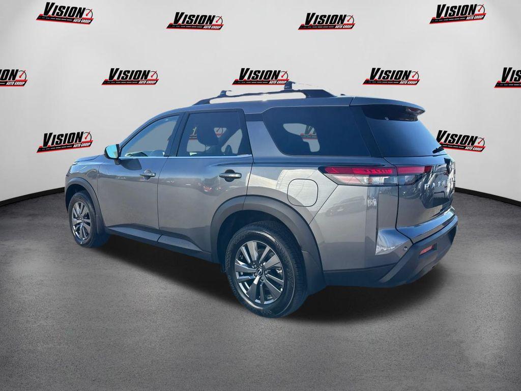 new 2025 Nissan Pathfinder car, priced at $38,926