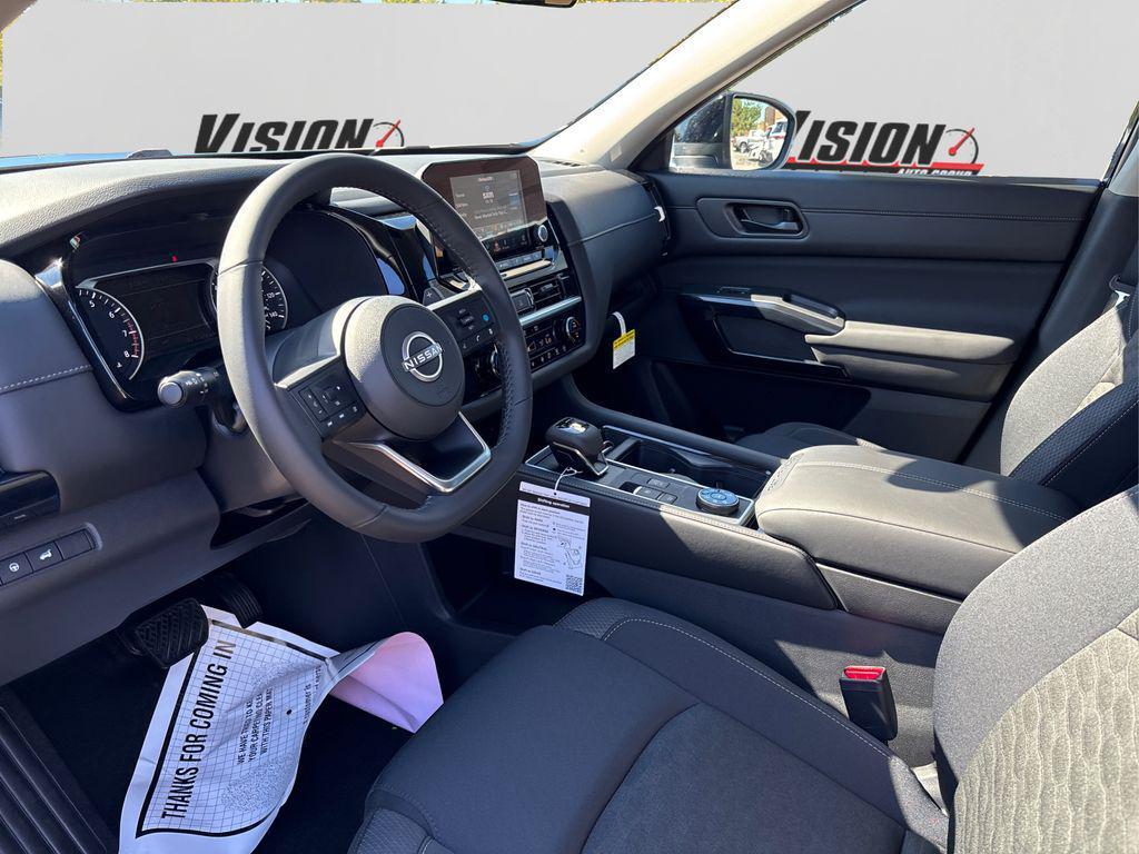 new 2025 Nissan Pathfinder car, priced at $38,875