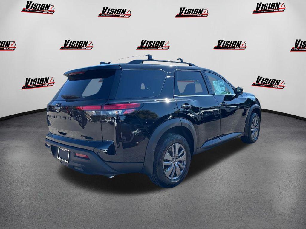 new 2025 Nissan Pathfinder car, priced at $38,875