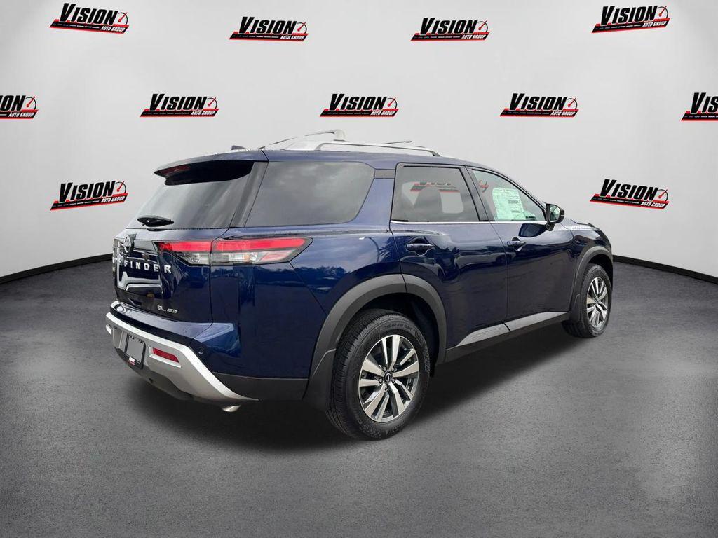 new 2025 Nissan Pathfinder car, priced at $40,510