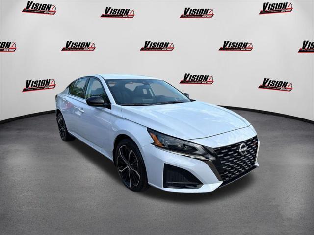 new 2025 Nissan Altima car, priced at $31,728