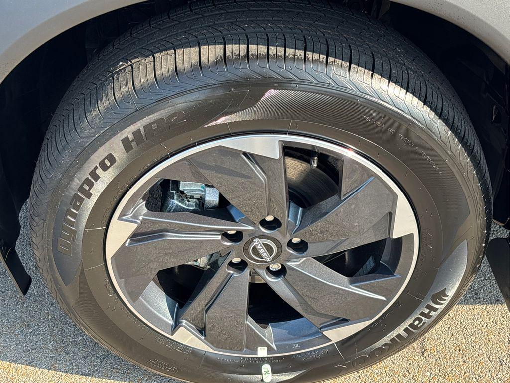 new 2026 Nissan Rogue car, priced at $30,972