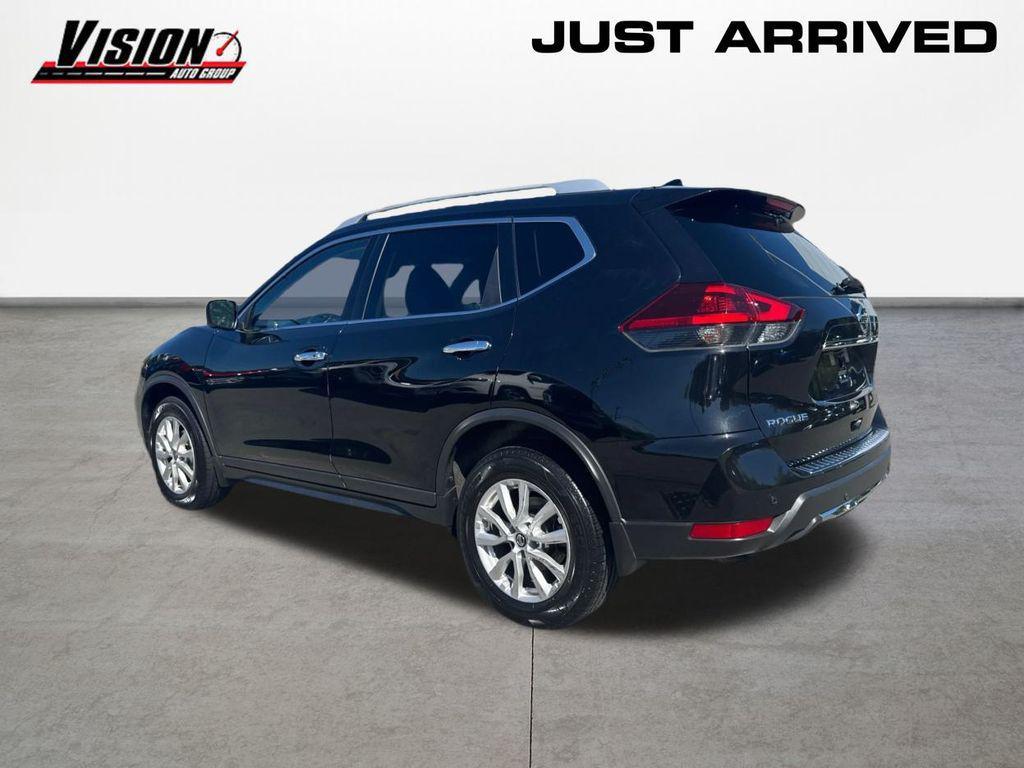 used 2019 Nissan Rogue car, priced at $19,593