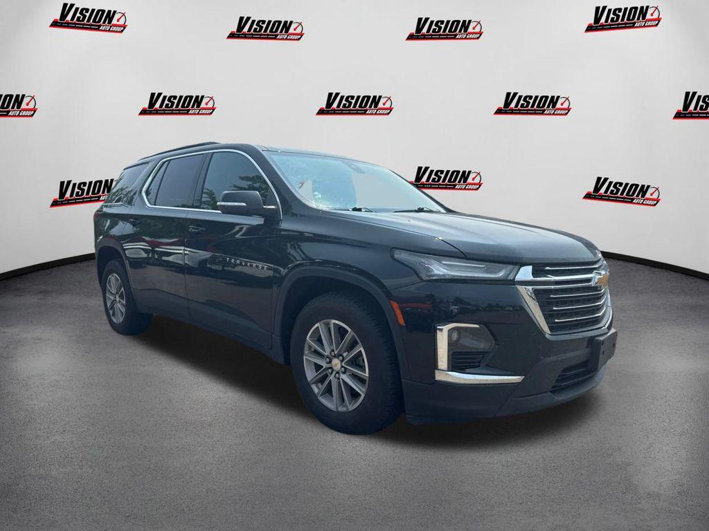 used 2022 Chevrolet Traverse car, priced at $26,984