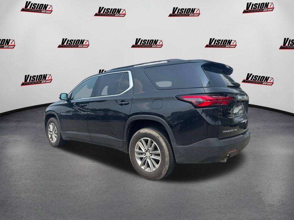 used 2022 Chevrolet Traverse car, priced at $26,984
