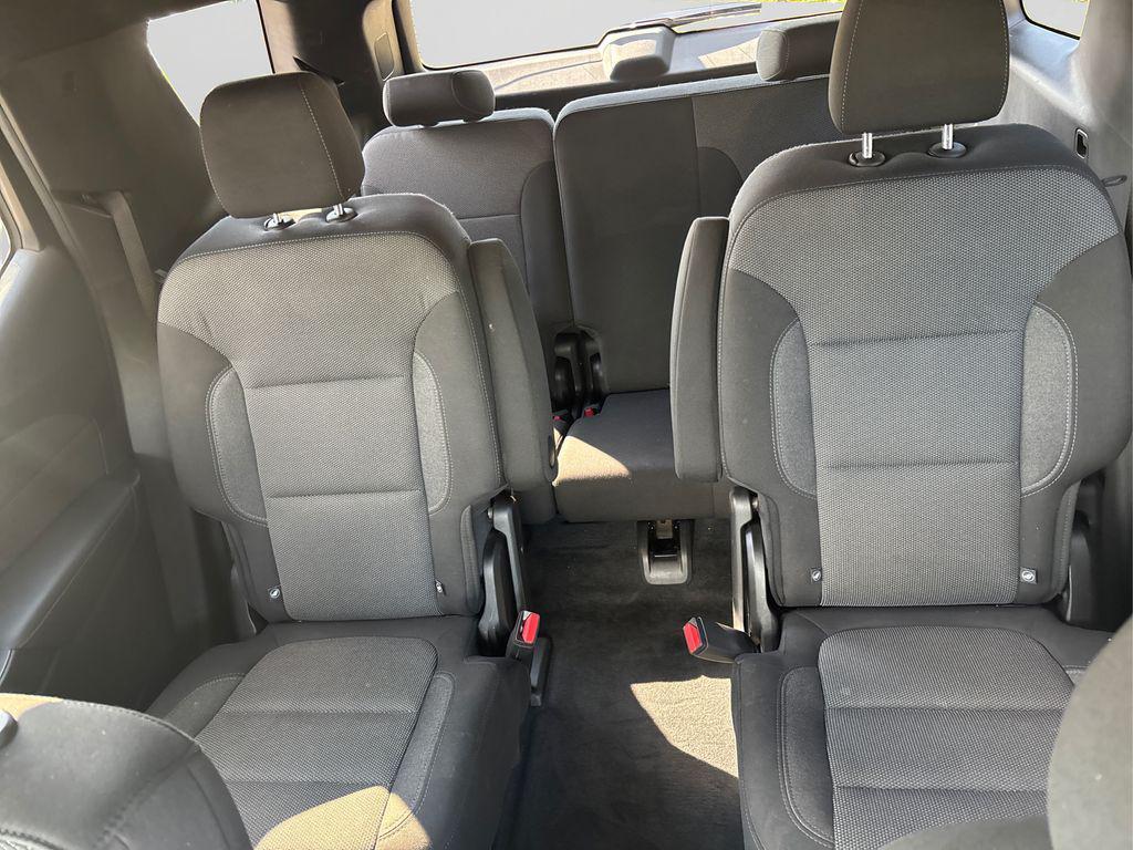 used 2022 Chevrolet Traverse car, priced at $26,984