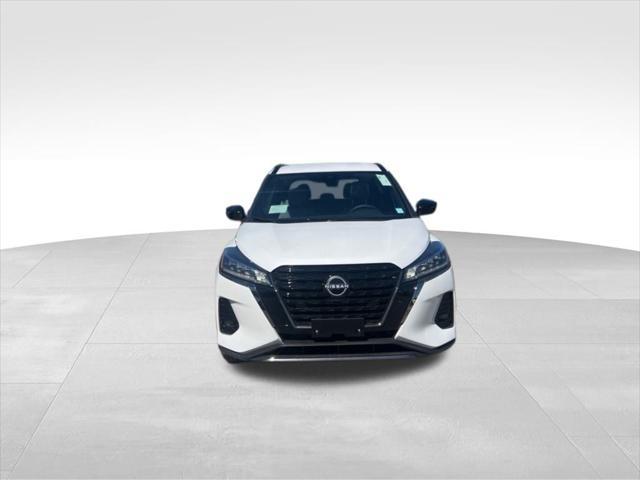 new 2024 Nissan Kicks car, priced at $25,473