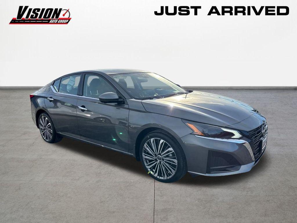 new 2025 Nissan Altima car, priced at $36,835