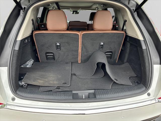 used 2024 Acura MDX car, priced at $47,922