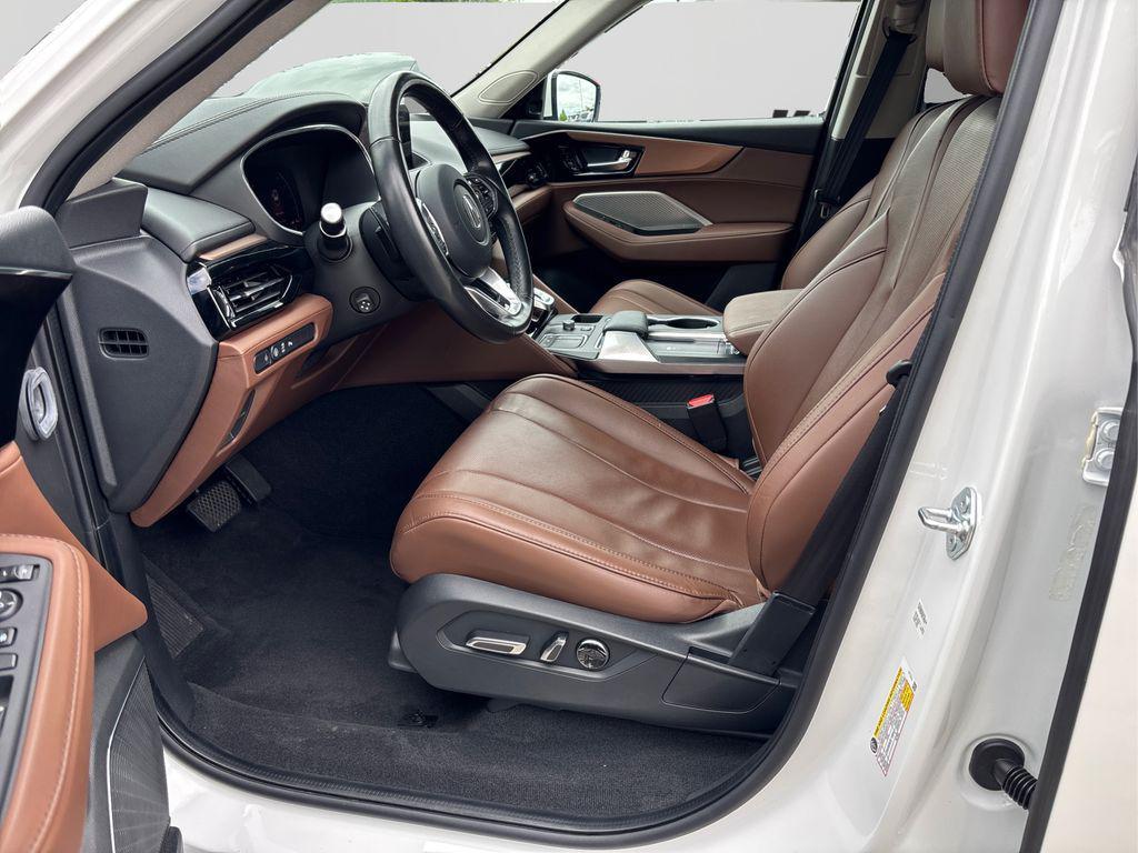 used 2024 Acura MDX car, priced at $43,822